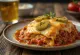 Patlıcan, enginar ve parmesan peyniri ile katmanlanmış fırın enginarlı parmigiana