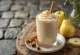 Taze armut parçalarıyla Armutlu Smoothie